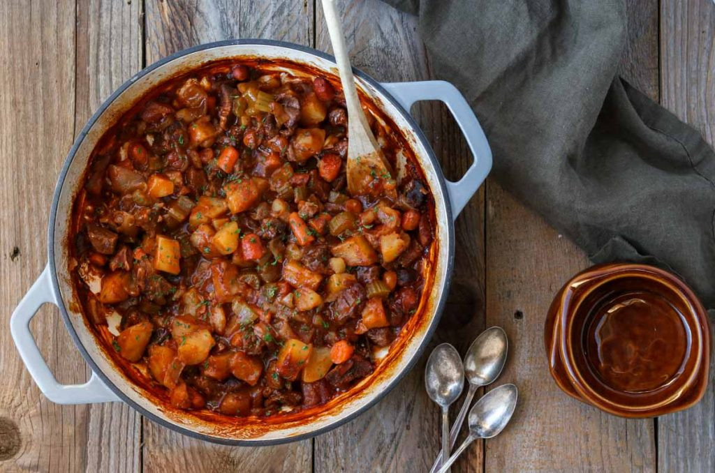 Lamb Stew Dutch Oven
 Easy Dutch Oven Beef Stew