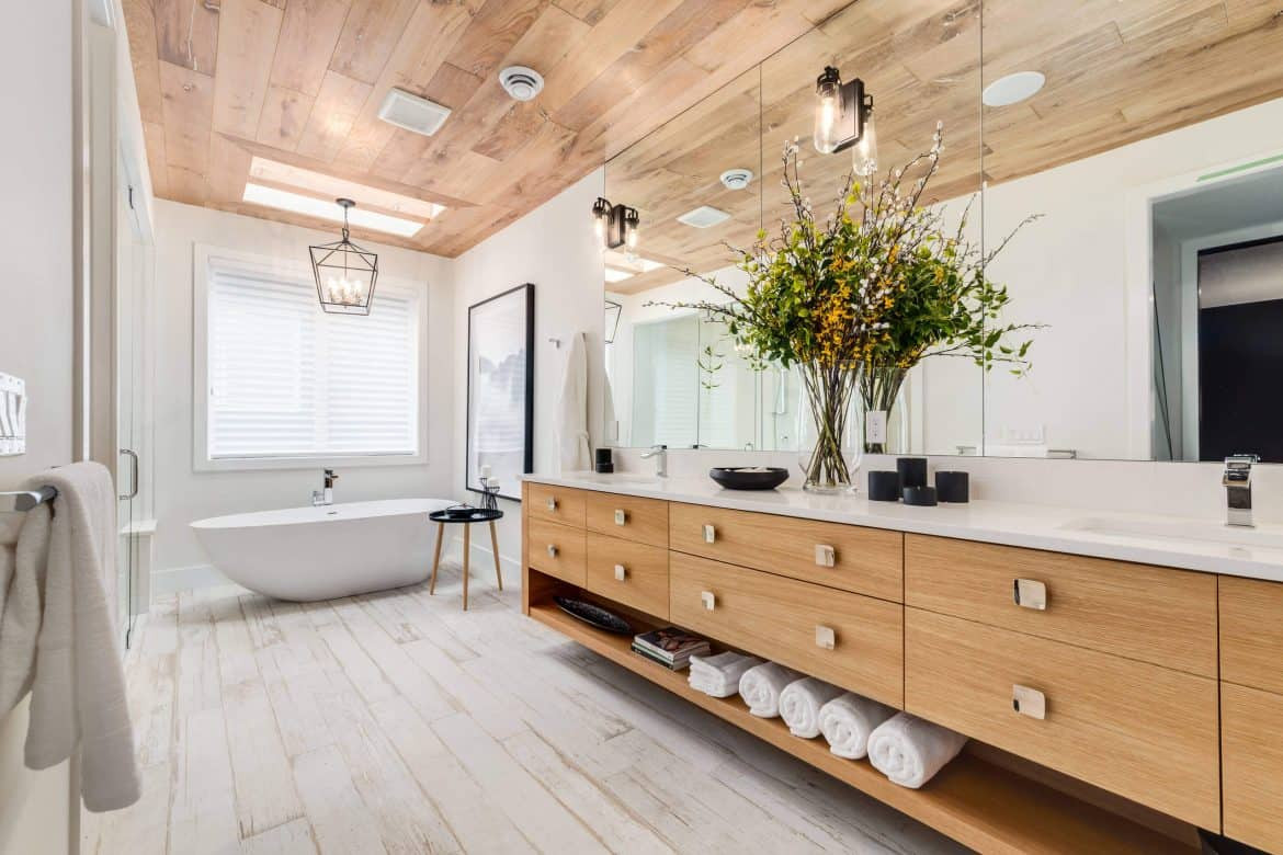 Laminate Bathroom Walls
 Can Laminate Flooring Be Installed in A Bathroom [ANSWERED]