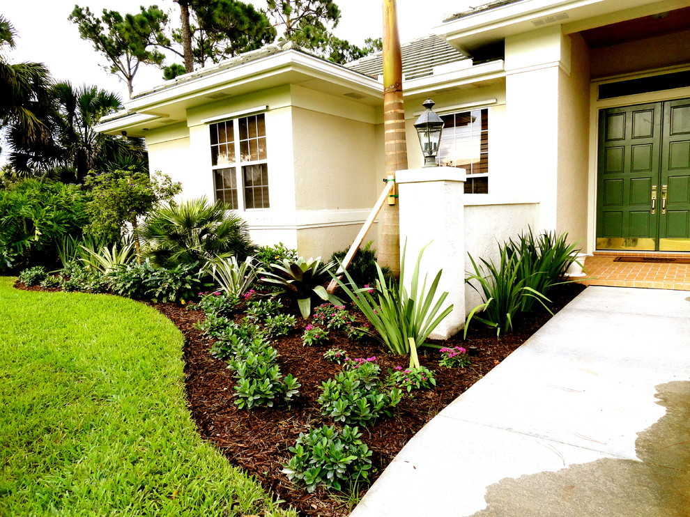 Landscape Design Orlando
 Vero Beach FL Front yard landscape Tropical Landscape