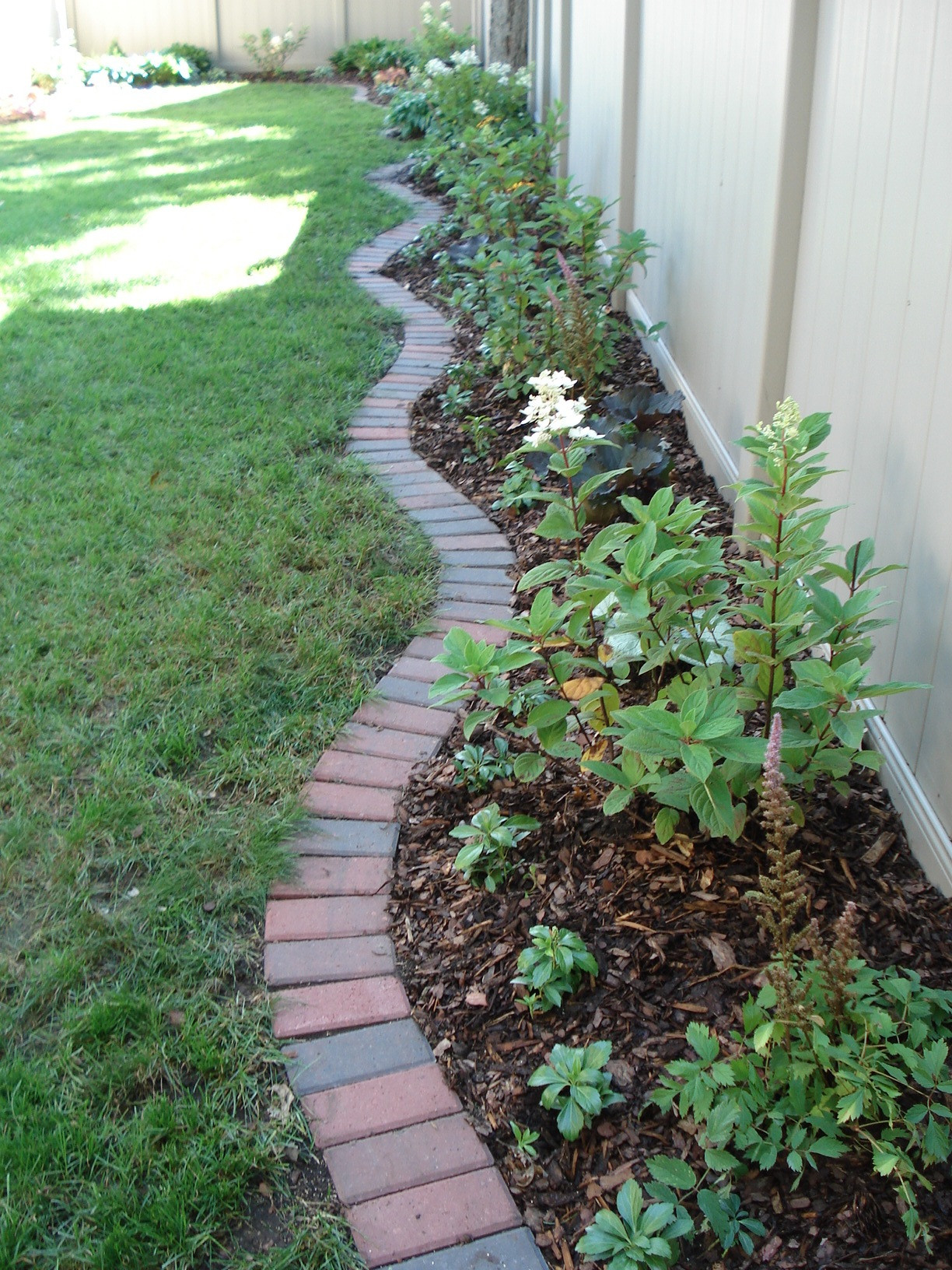 Landscape Edging Border
 Landscape 101