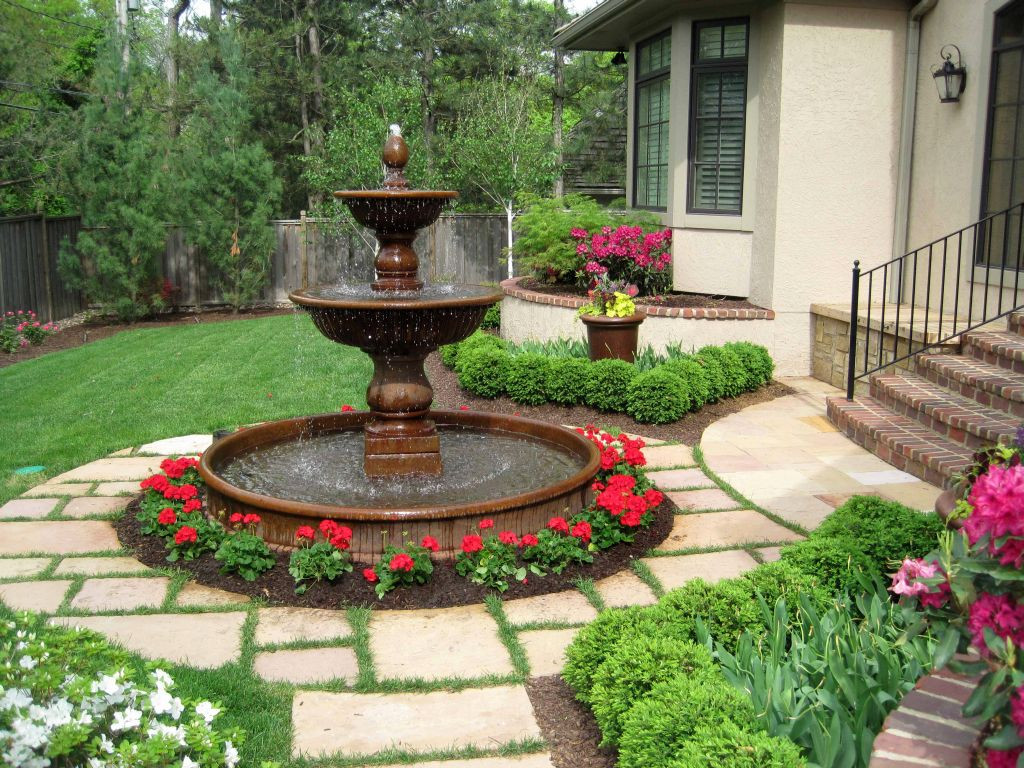Landscape Fountain Design
 classic shaped landscape fountain design ideas