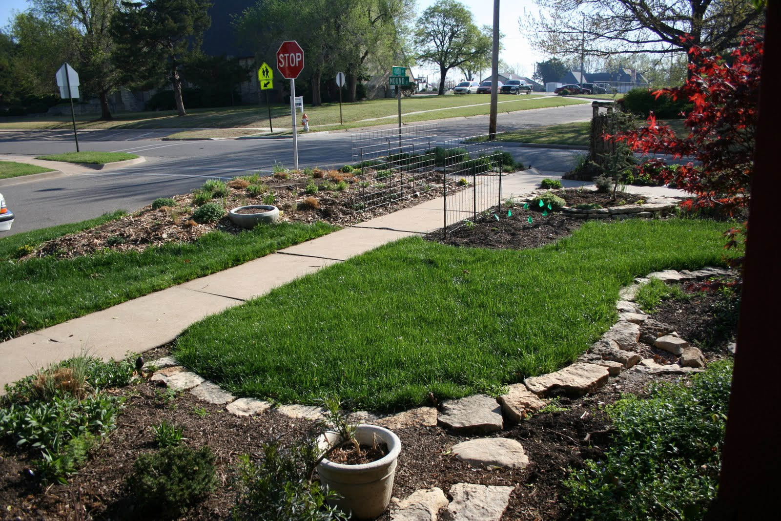 Landscape Stone Edging
 Gardening with Greggo Field Stone Edging DIY