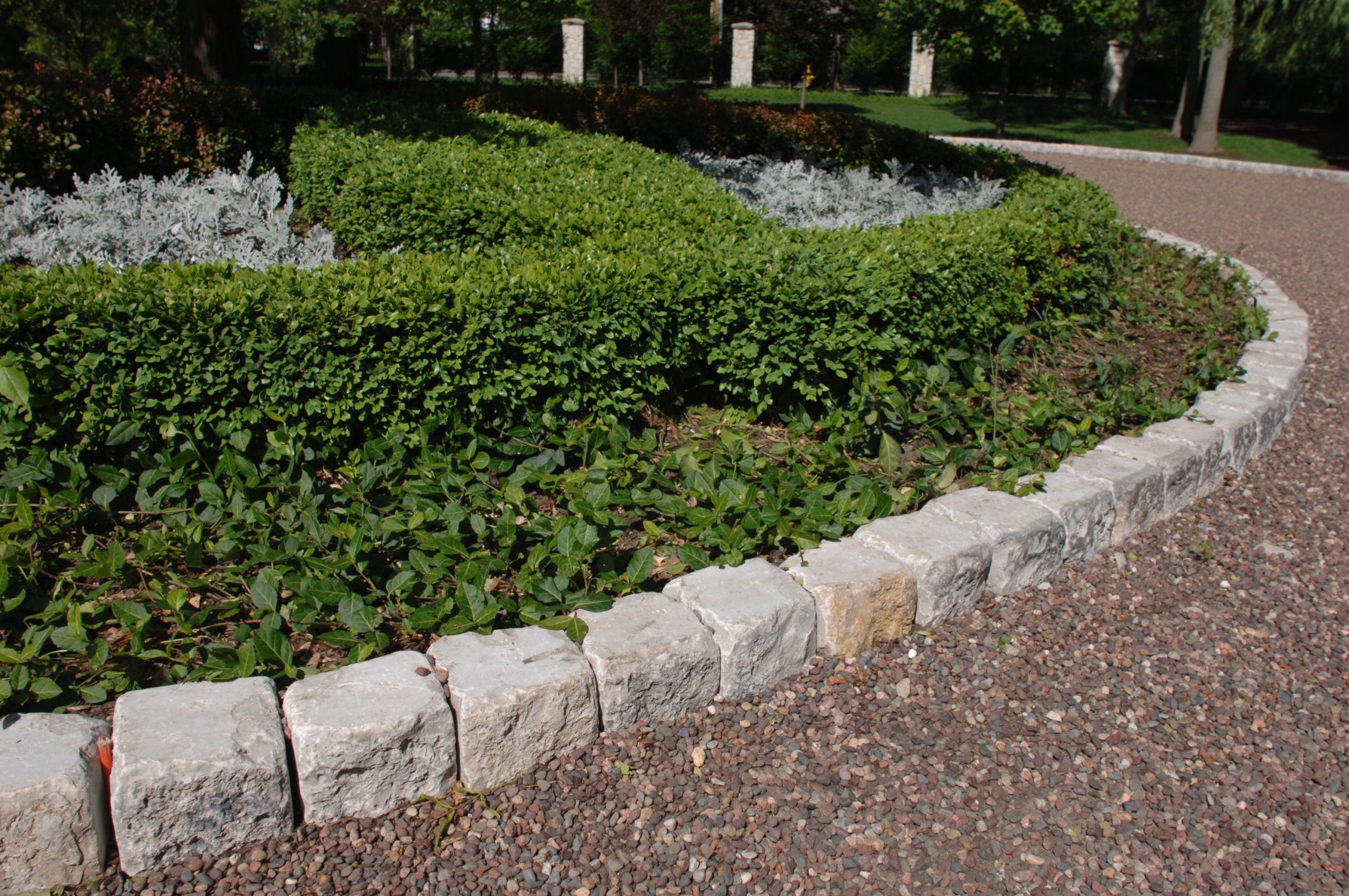 Landscape Stone Edging
 Valders Lawn Edging Eden Valders Stone