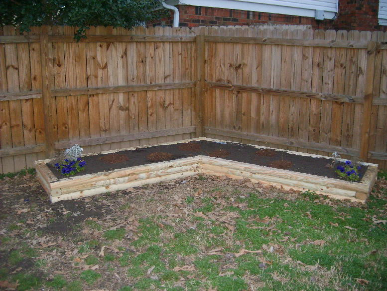 Landscape Timber Flower Bed Designs
 Plans to build Landscape Timber Flower Bed PDF Plans