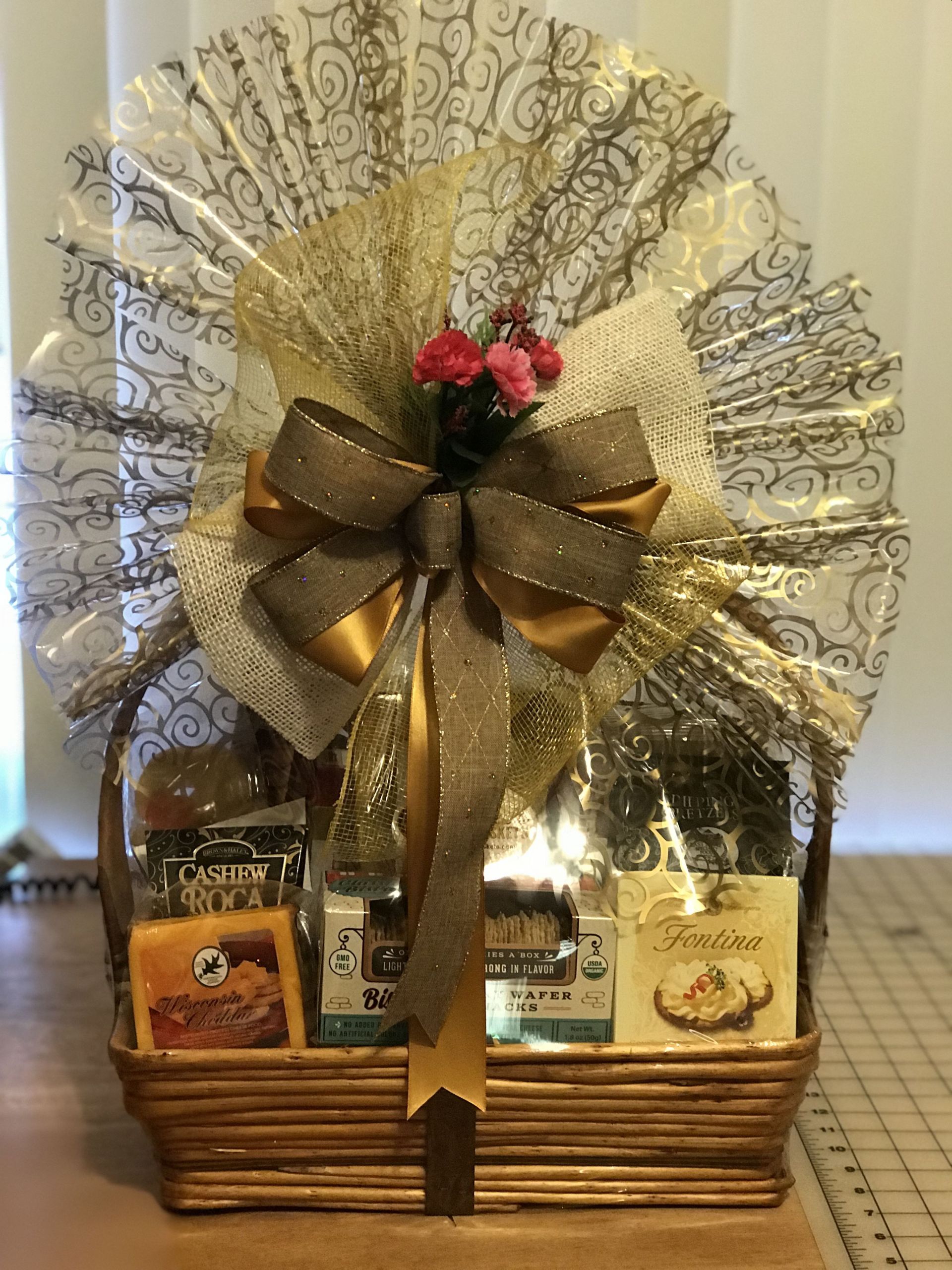 Large Gift Basket Ideas
 Gourmet Snacks Basket $100 $150