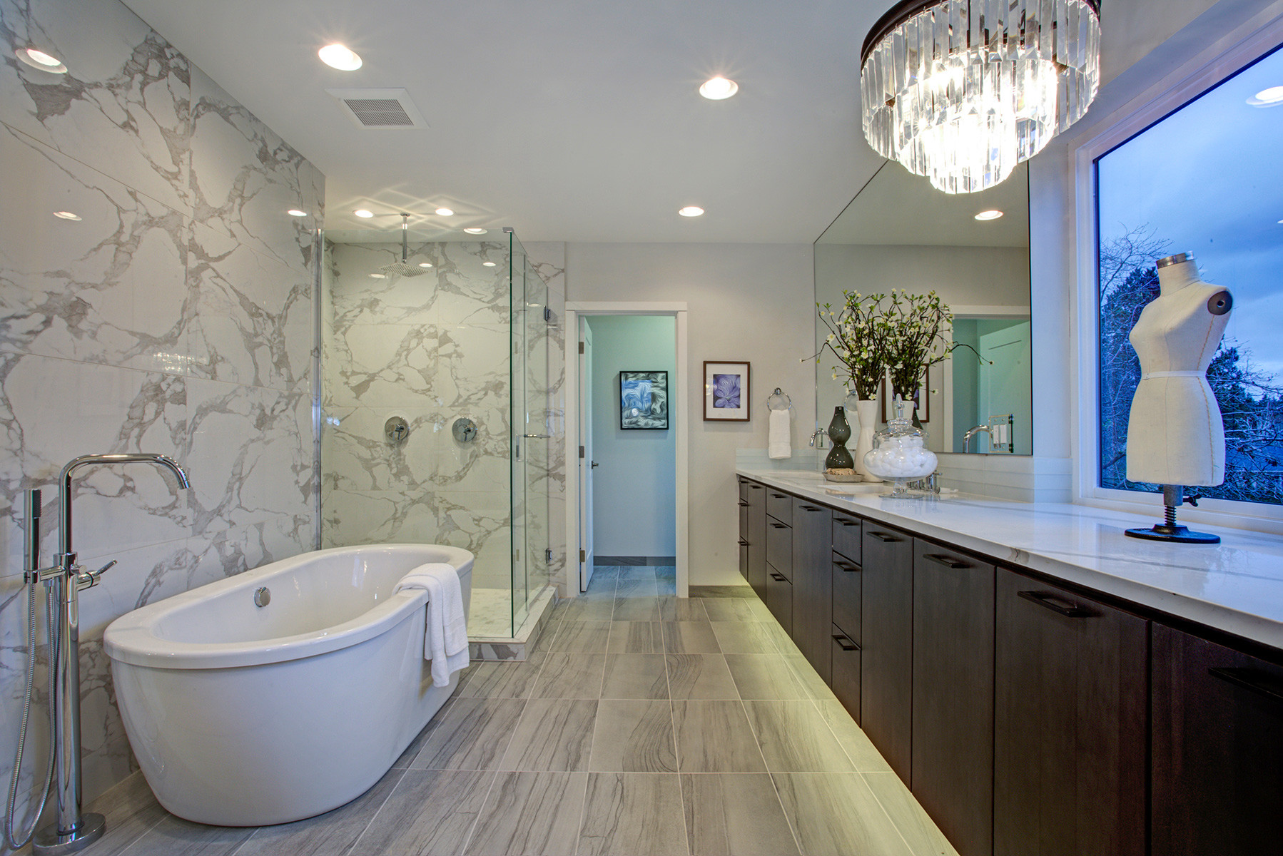 Latest Bathroom Designs
 Design Trends Bubbling Up in New Bathrooms