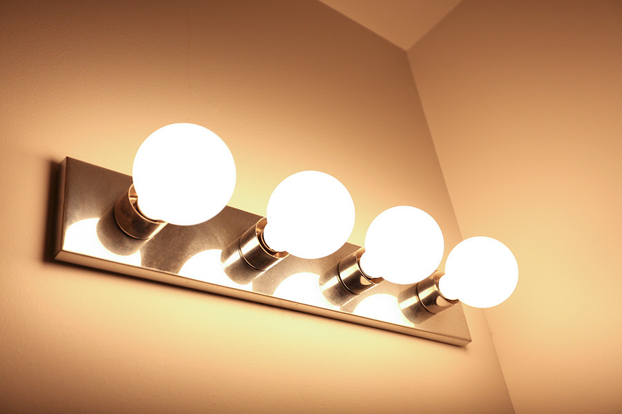 Led Bathroom Light Bulbs
 G30 LED Vanity Bulb w High CRI 40 Watt Equivalent