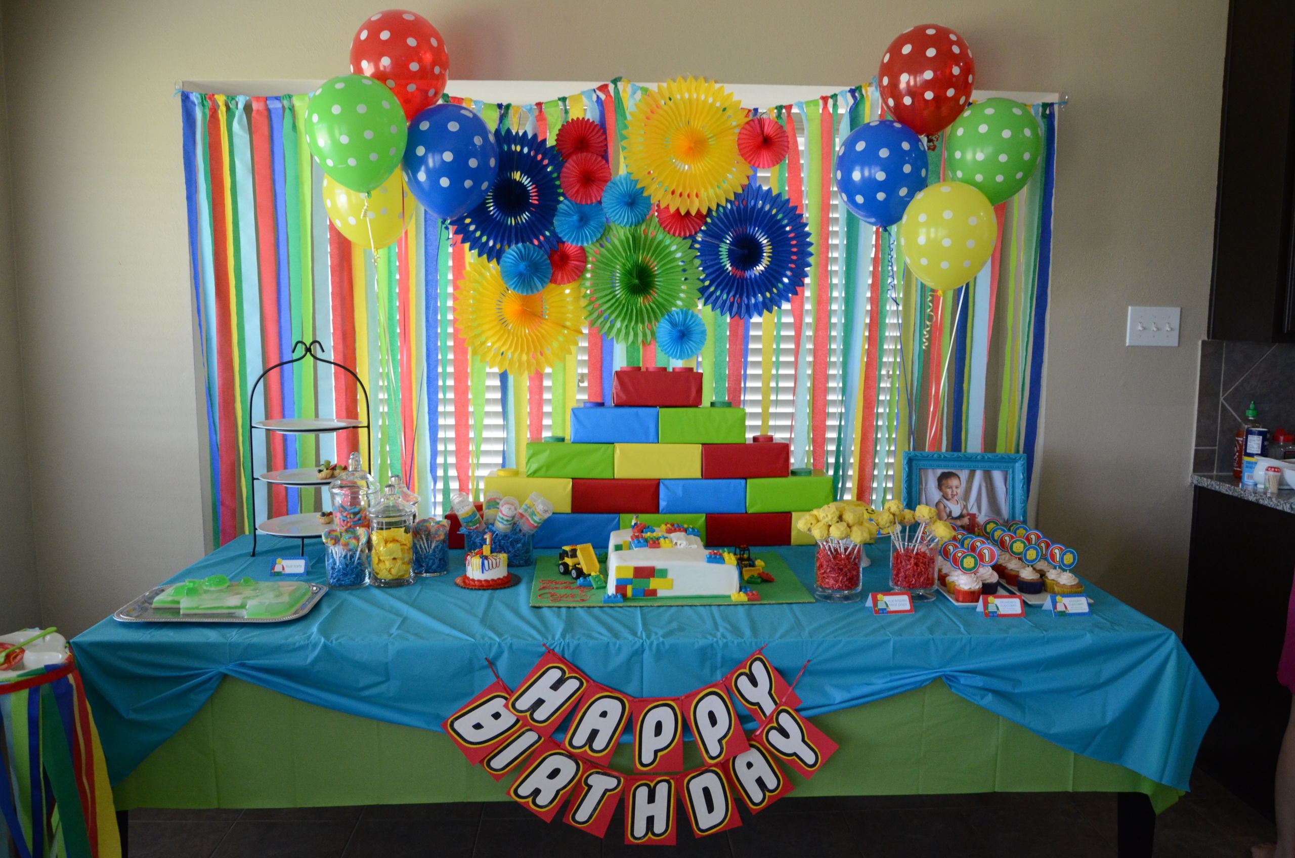 Lego Birthday Party Supplies
 LEGO THEMED BIRTHDAY PARTY