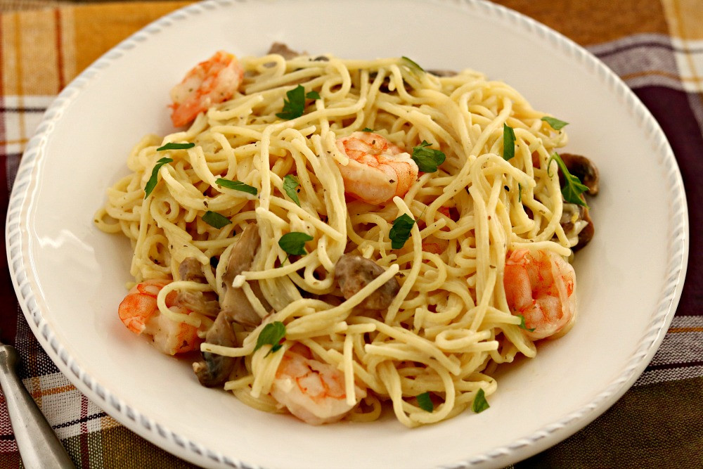 Lemon Pasta With Shrimp
 Creamy Lemon Shrimp Pasta