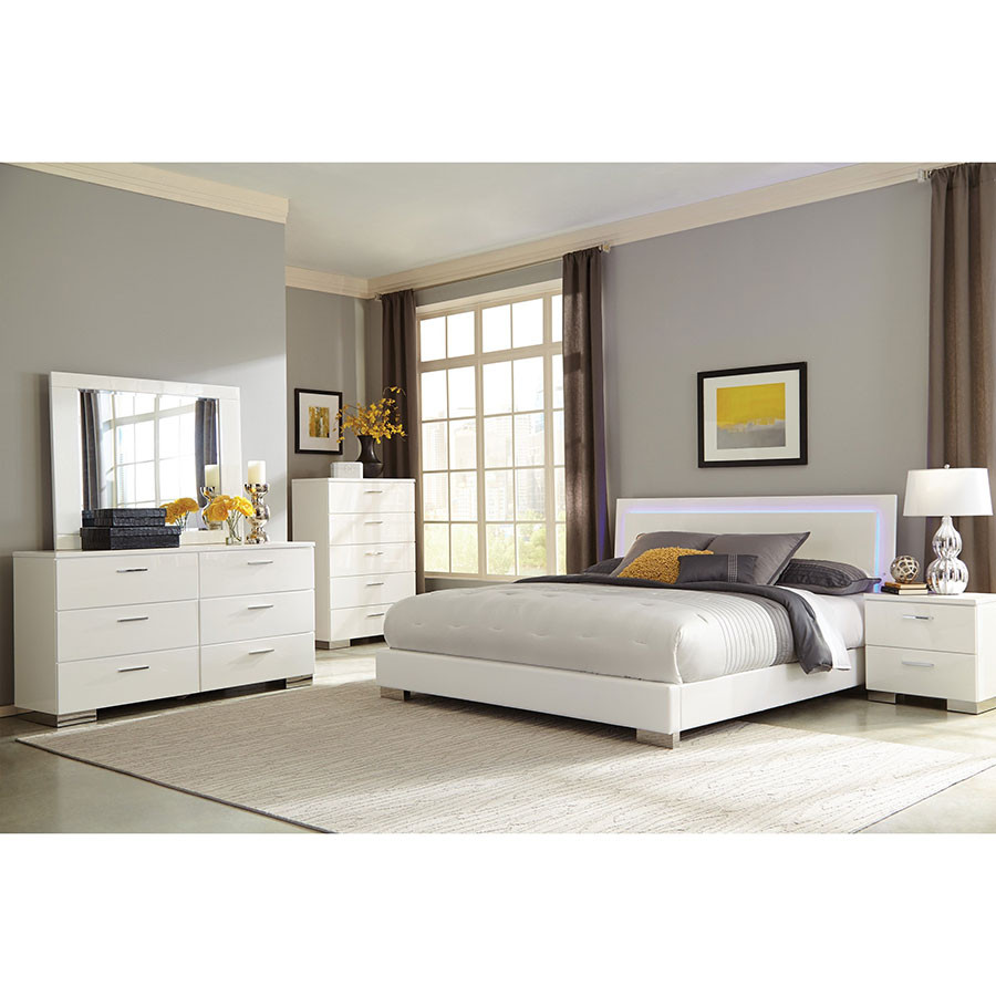 Lighted Headboard Bedroom Set
 Fredrika Lighted Headboard Modern Bedroom Set