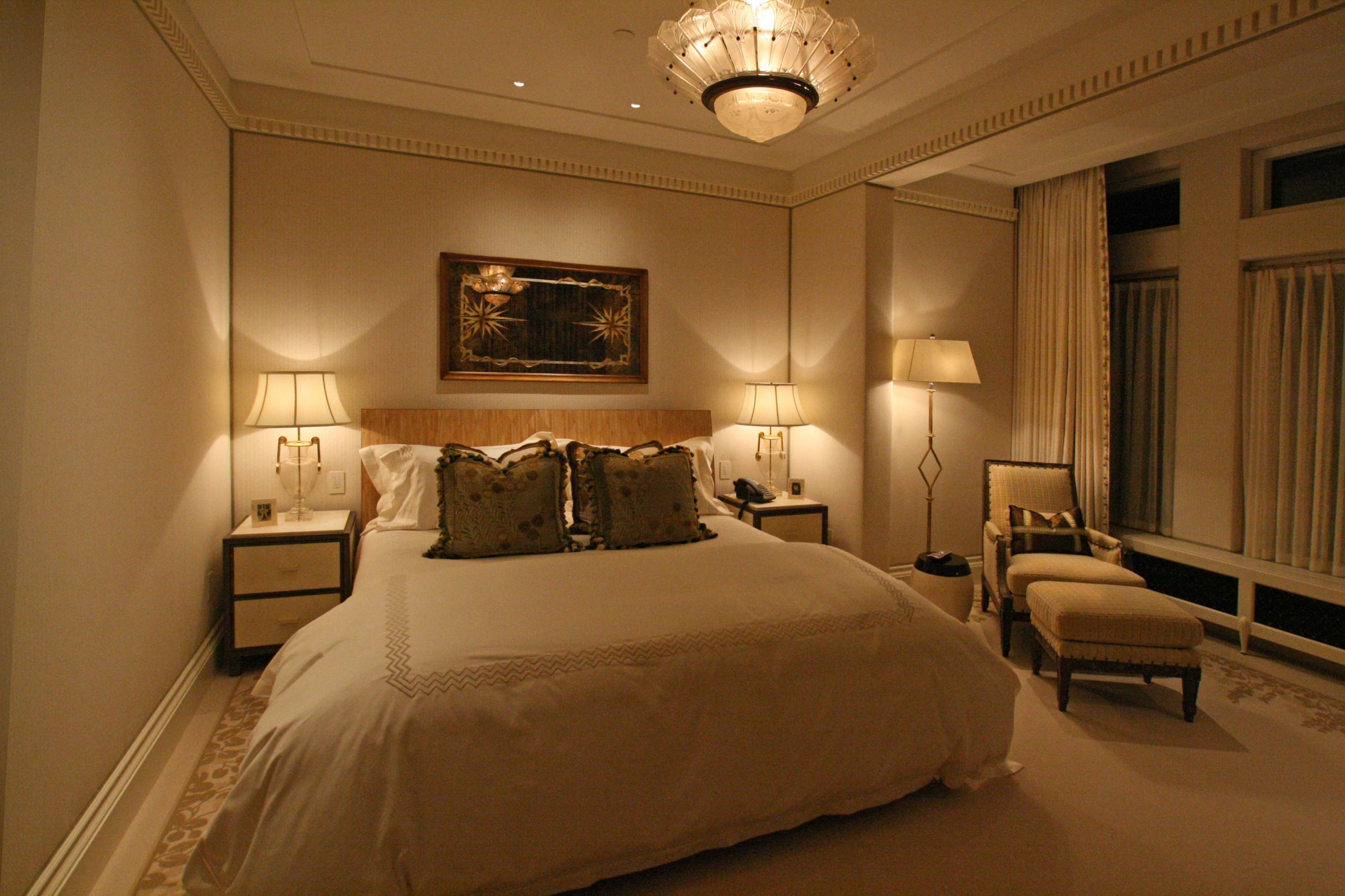 Lighting Fixtures For Bedroom
 Here are the Best Lights that Create a Warm & Cosy Bedroom