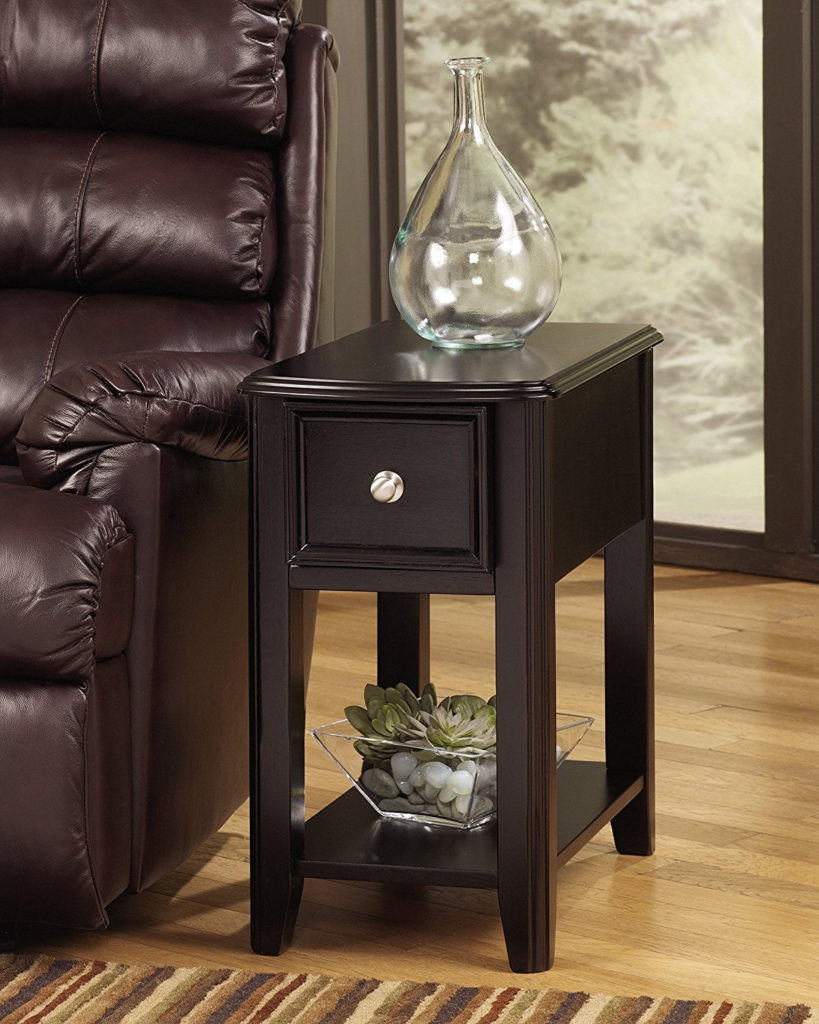 Living Room Side Table
 14 Terrific Small Side Table Options for Your Living Room