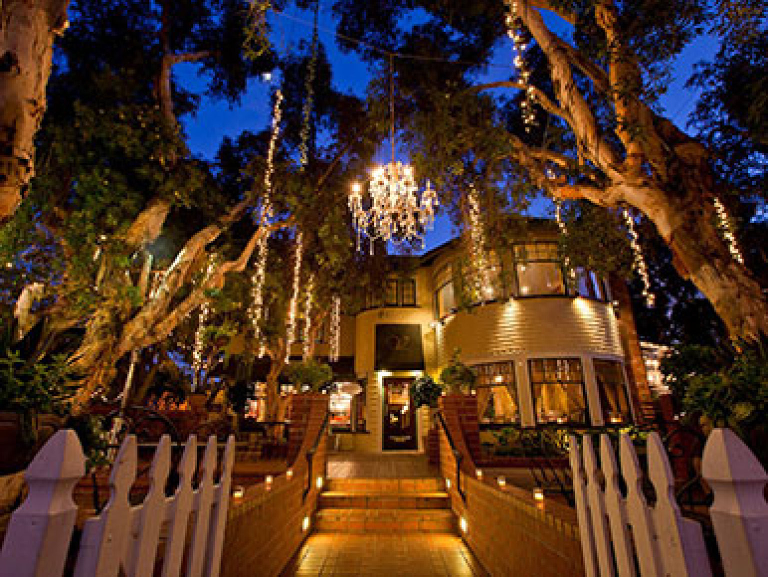 Local Wedding Venues
 LA Wedding Venues Best Restaurants Museums & Gardens