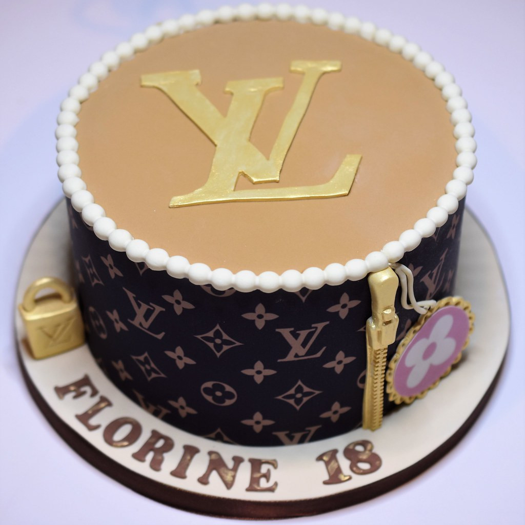 Louis Vuitton Birthday Cake
 Louis Vuitton birthday cake