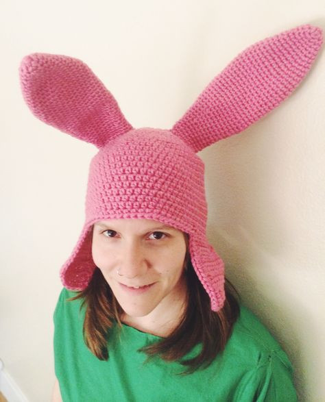 Louise Belcher Costume DIY
 Make your own Louise Belcher halloween costume with this