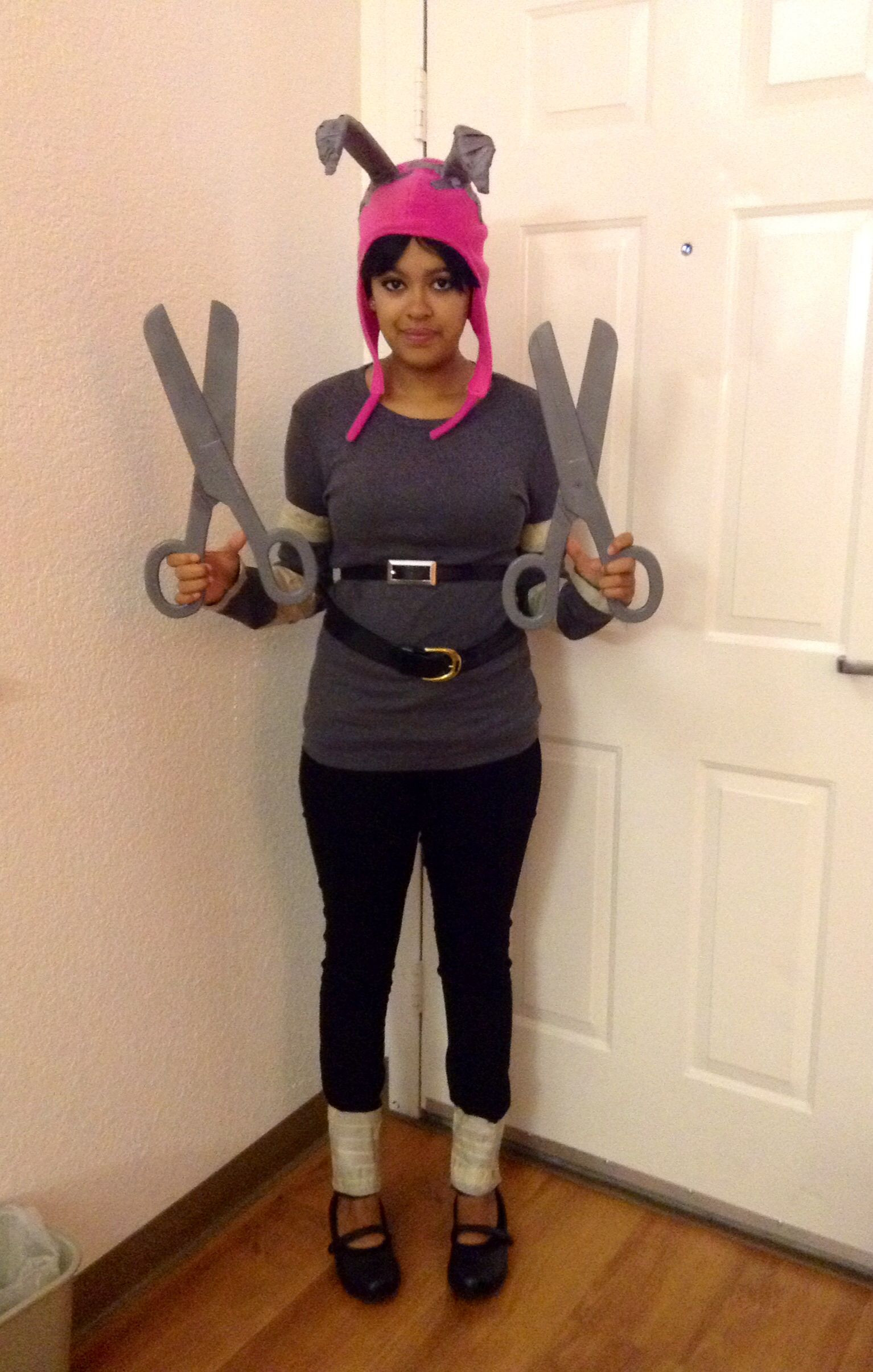 Louise Belcher Costume DIY
 Bob s Burgers Louise Belcher as Edward Scissorhands