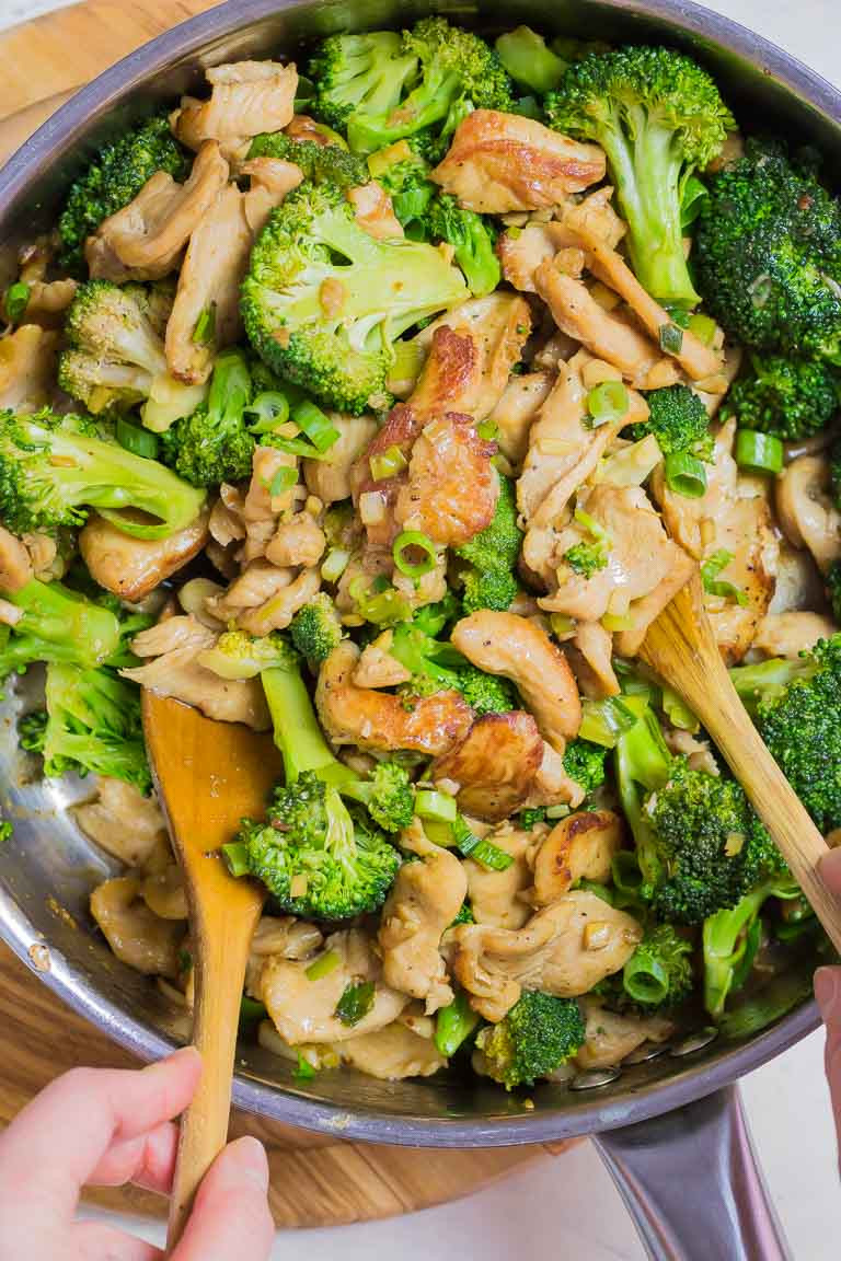 Low Carb Chicken Stir Fry Recipes
 Paleo Chicken and Broccoli Stir Fry Whole30 Keto Low