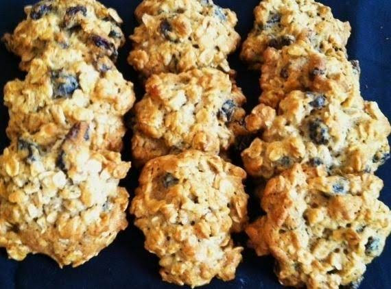 Low Fat Oatmeal Raisin Cookies
 Low Fat Oatmeal Raisin Cookies