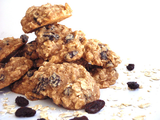 Low Fat Oatmeal Raisin Cookies
 Low fat Healthy Oatmeal Raisin Cookies