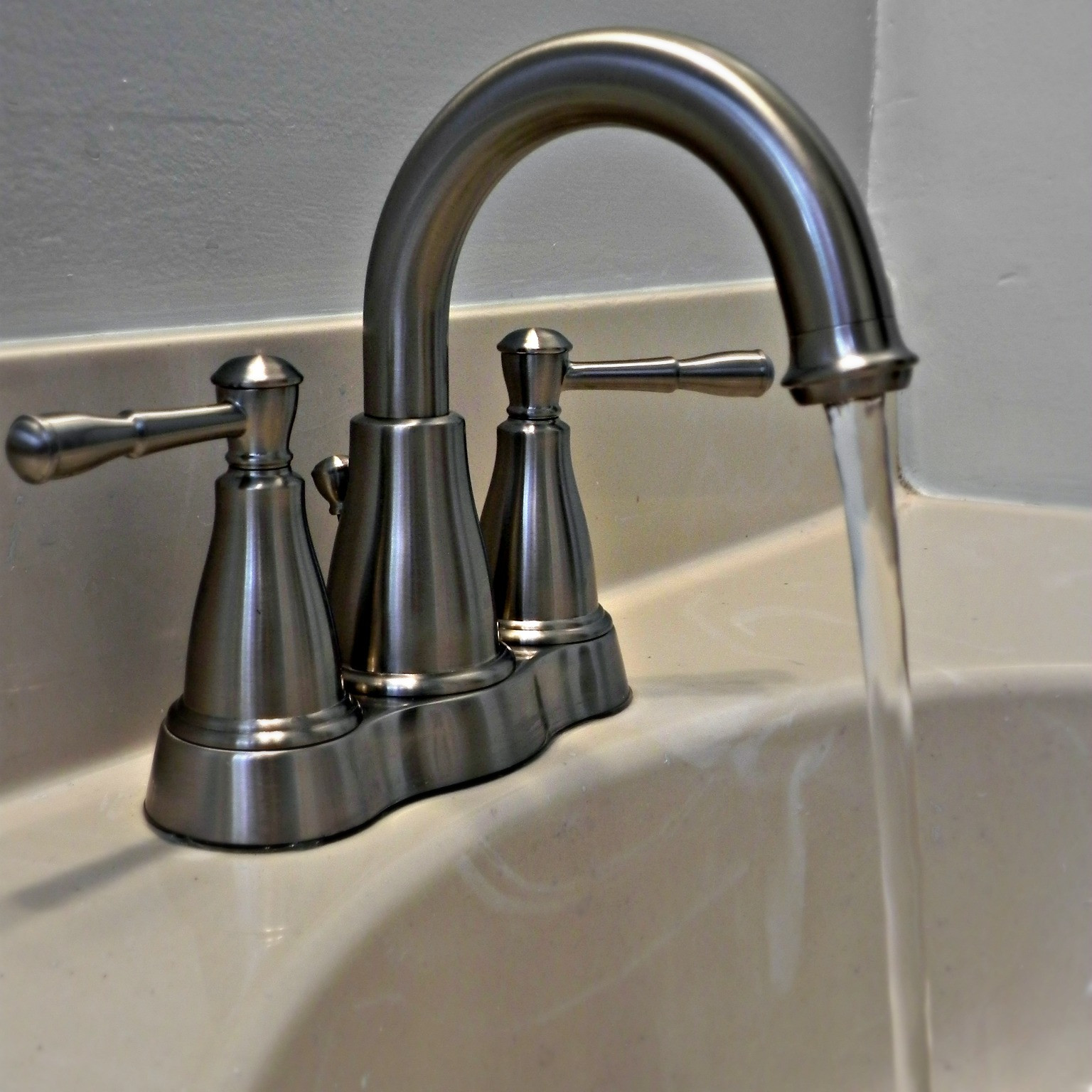 Lowes Bathroom Shower Faucets
 Unique Modern Bathroom Faucets – Bathroom Interior Design
