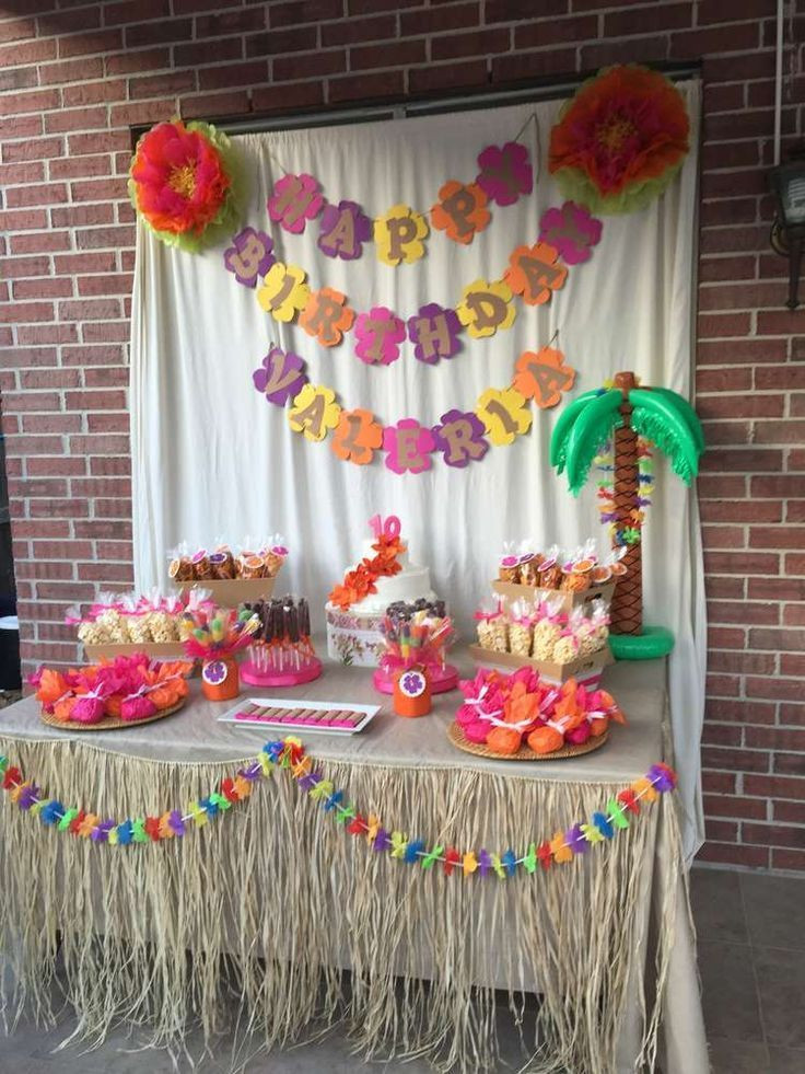 Luau Birthday Party Ideas
 Luau Hawaiian Birthday Party Ideas