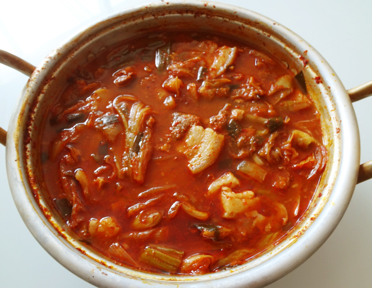 Maangchi Kimchi Stew
 Korean food photo kimchi stew Maangchi