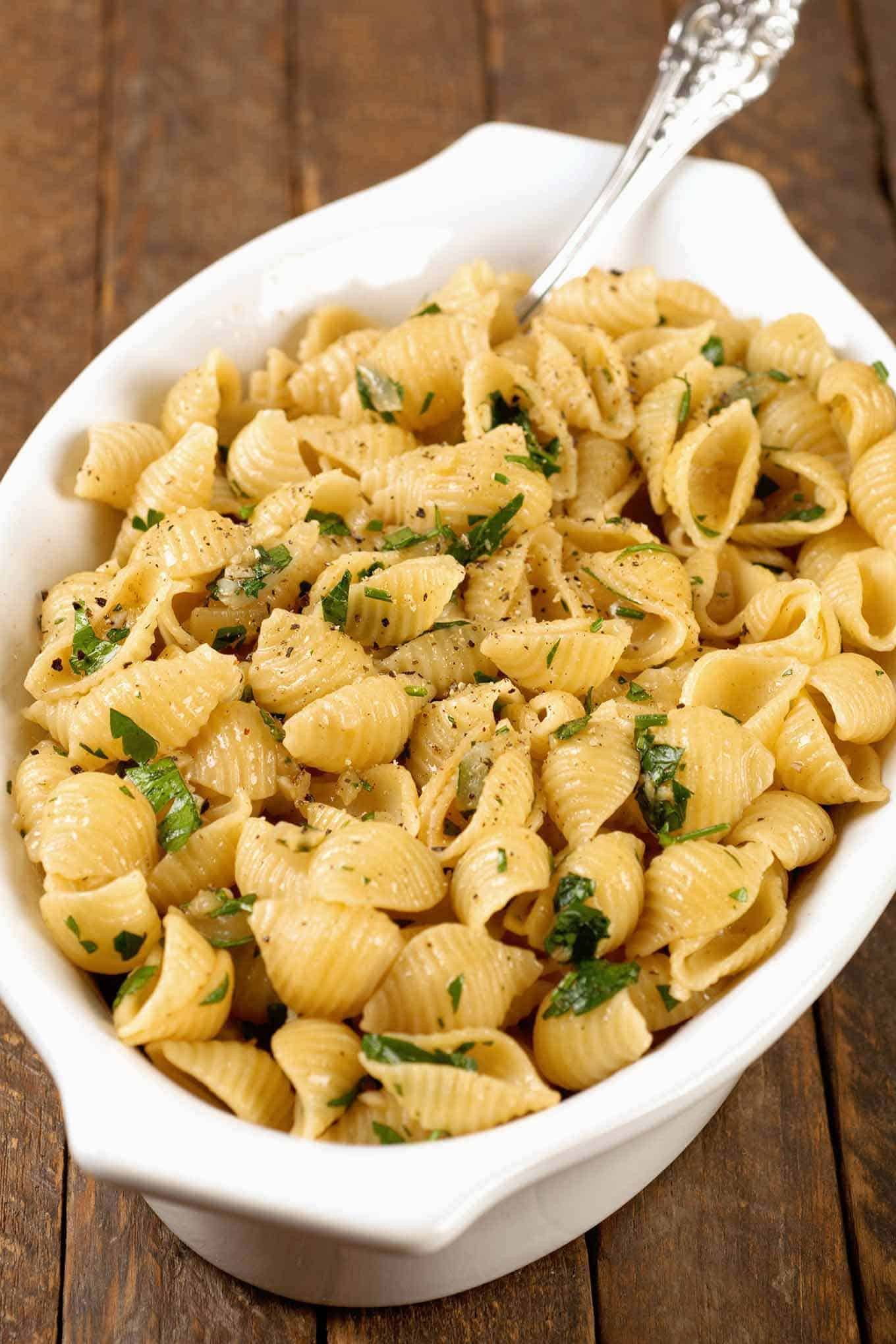 Macaroni Side Dishes
 Garlic Buttered Pasta Shells Recipe