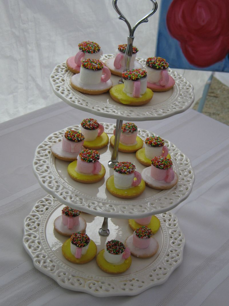 Mad Hatter Themed Tea Party Food Ideas
 Mad Hatters Tea Party Ideas setting the scene Lilly