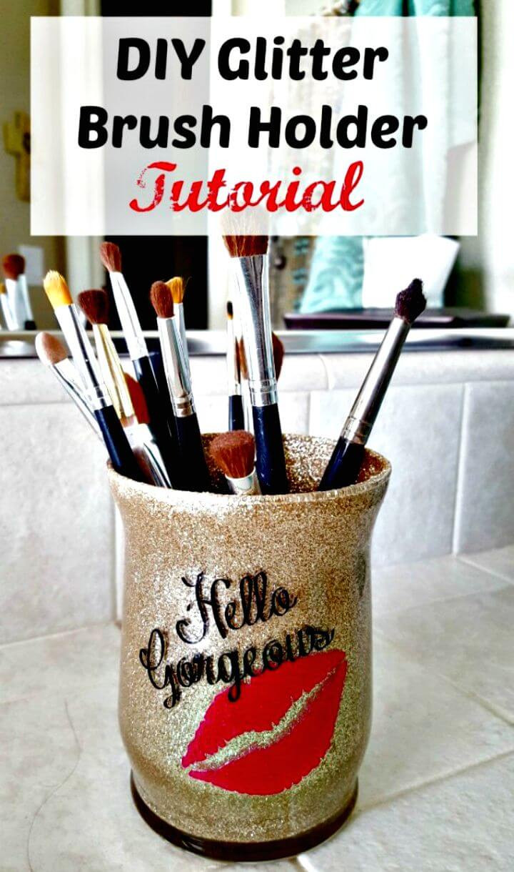 Makeup Brush Organizer DIY
 34 Best DIY Makeup Organizer Storage Ideas ⋆ DIY Crafts