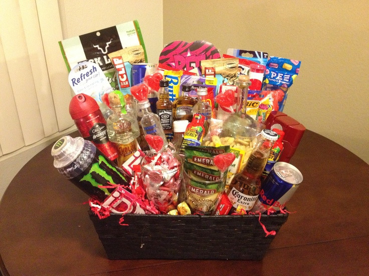 Male Gift Basket Ideas
 Last Minute AFFORDABLE DIY Father’s Day Gift Ideas