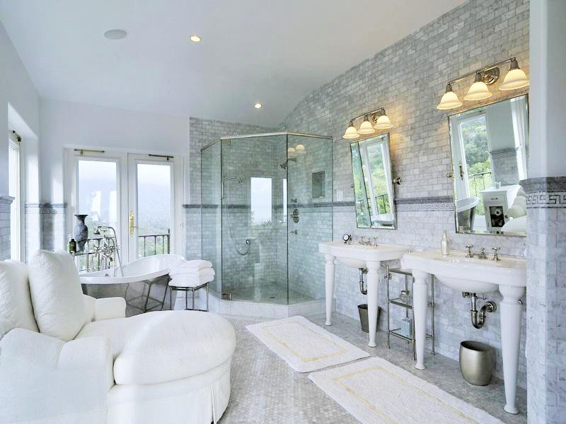 Mansion Master Bathroom
 SEE THIS HOUSE AN $8 MILLION MEDITERRANEAN ESTATE IN