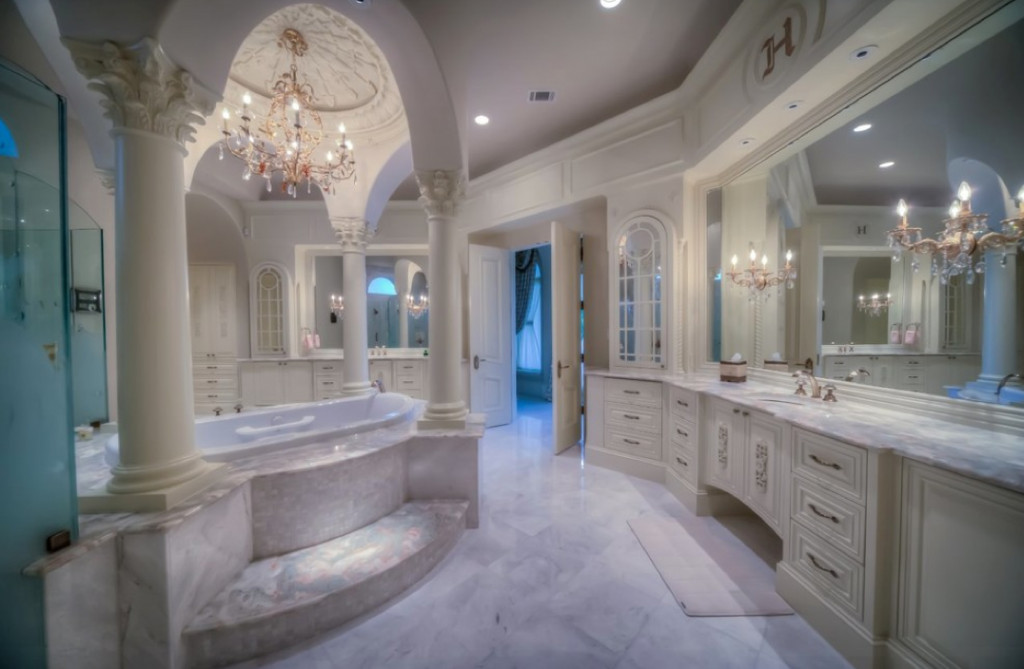 Mansion Master Bathroom
 Mediterranean Mansion In Houston TX With AMAZING Foyer