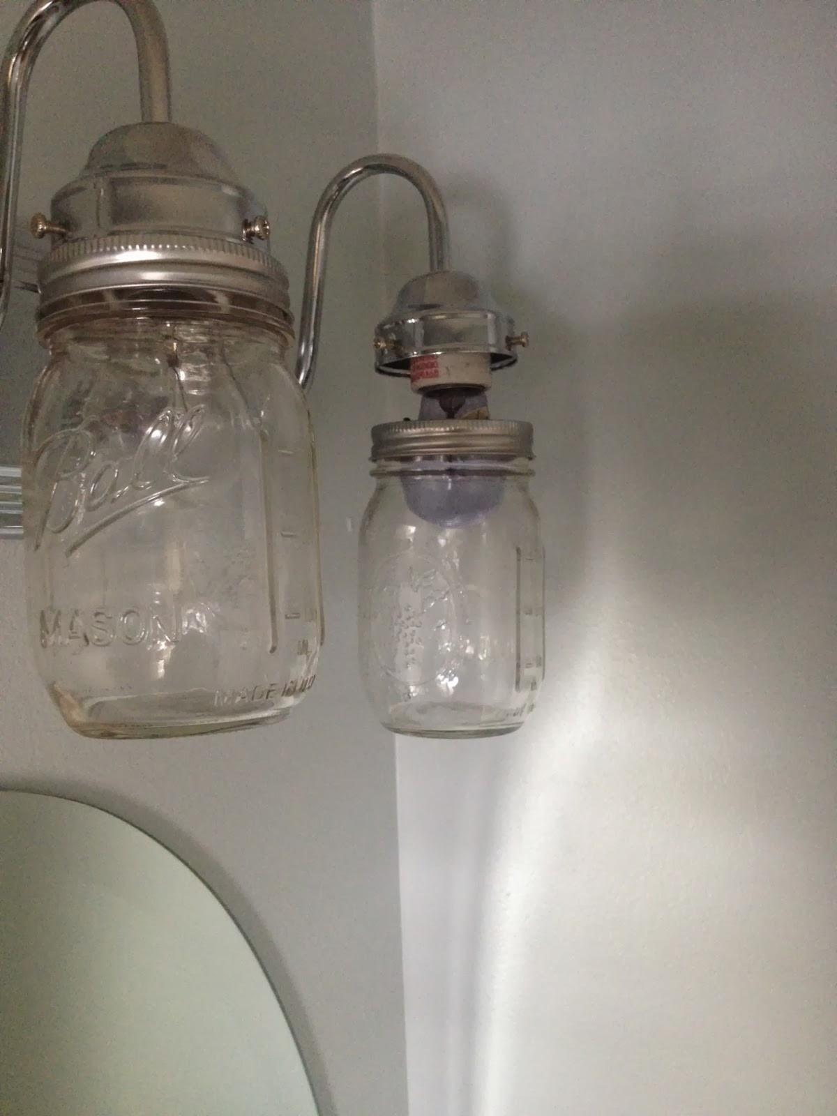 Mason Jar Bathroom Light Fixtures
 Two It Yourself DIY mason jar light fixture on the cheap