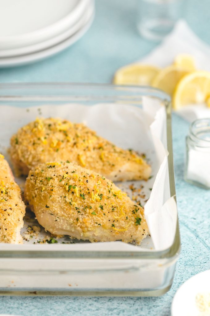 Mayonnaise Baked Chicken
 Easy Baked Chicken with Basil Mayonnaise and Garlic