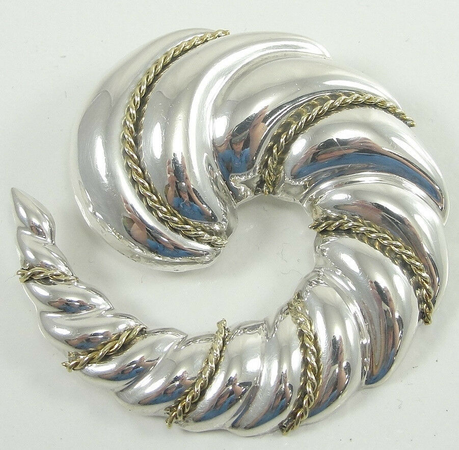 Metal Brooches
Sterling Silver Vermeil Rope Swirl Pendant Brooch Pin