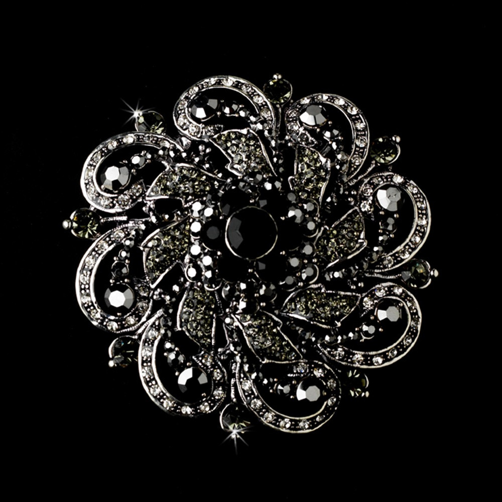 brooch 79 antque silver black Metal Brooches
Antique Silver w Black Rhinestones Flower Brooch 79