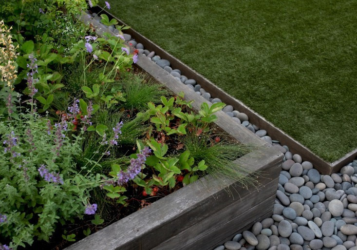 Metal Landscape Edging
 Hardscaping 101 Metal Landscape Edging Gardenista