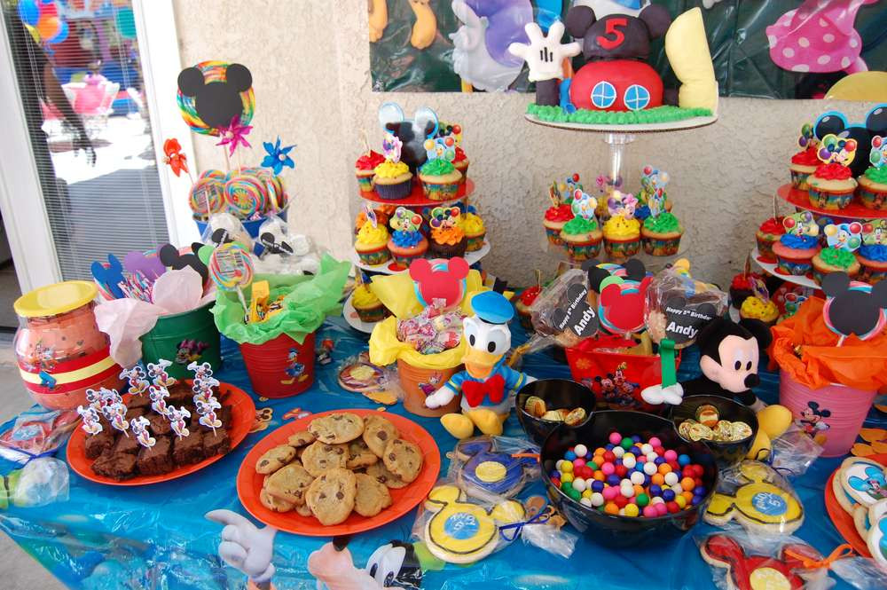Mickey Mouse Clubhouse Birthday Party Decorations
 Mickey Mouse Clubhouse Birthday Party Ideas
