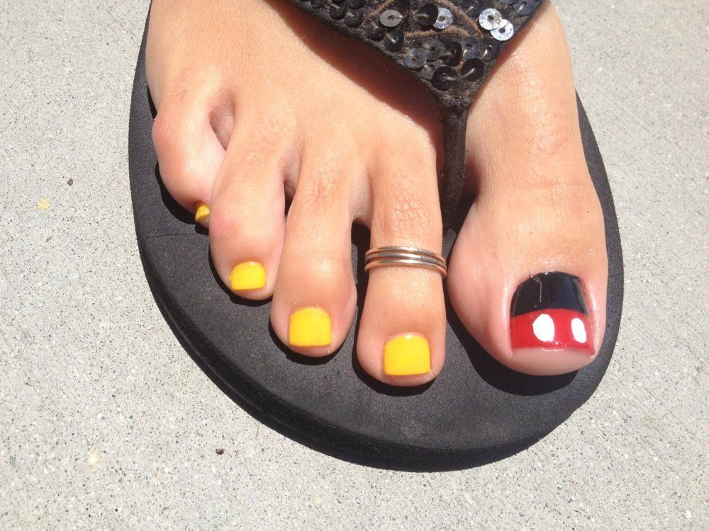 Mickey Mouse Toe Nail Art
 Future Nail & Spa Long Beach CA United States Mickey