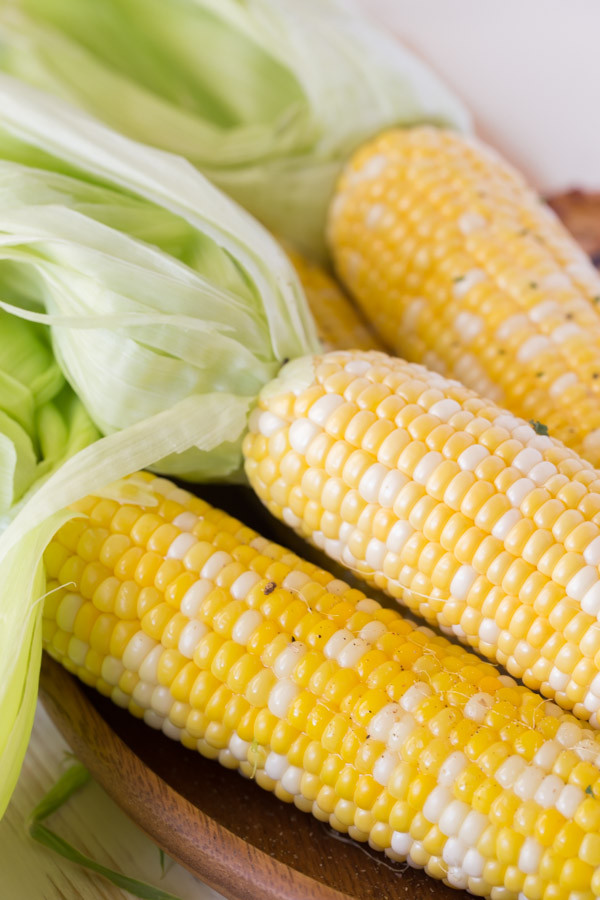 Microwave Corn In Husk
 How to Microwave Corn on the Cob Lovely Little Kitchen