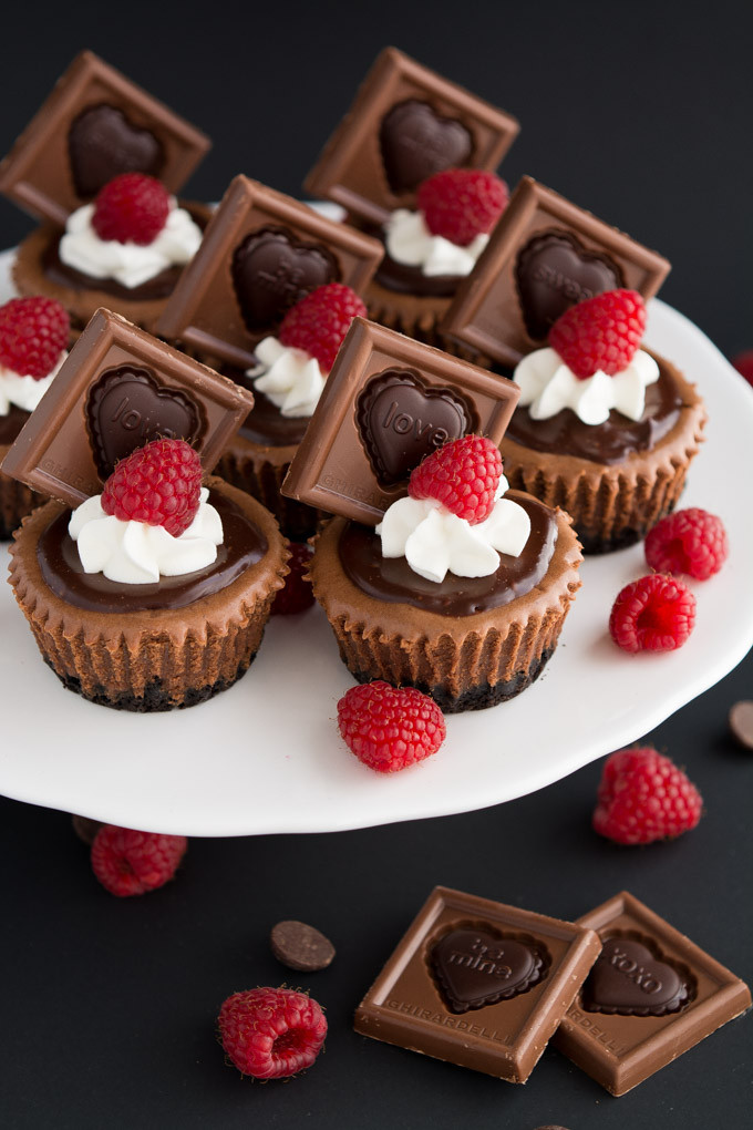 Mini Cheese Cake Cupcakes
 Triple Chocolate Mini Cheesecakes