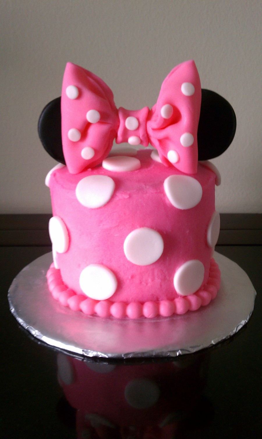 Minnie Mouse Cakes For 1st Birthday
 Minnie Mouse 1St Birthday Smash Cake CakeCentral