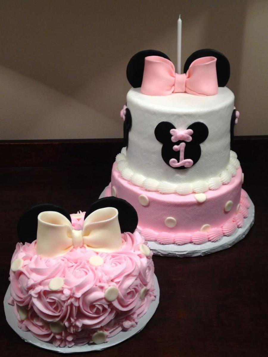 Minnie Mouse Cakes For 1st Birthday
 Minnie Mouse Themed First Birthday Cake With Rosette Smash