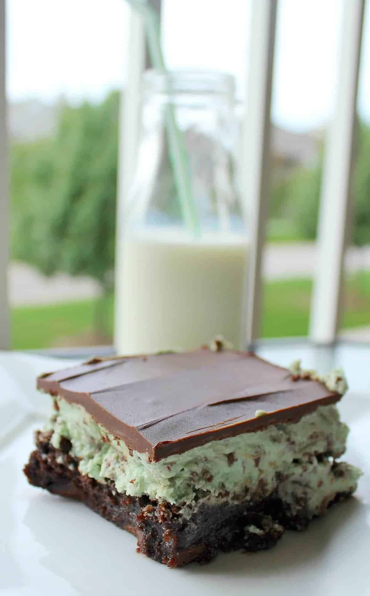 Mint Chocolate Chip Brownies
 Get a Fork Oooey Gooey Mint Chocolate Chip Brownies