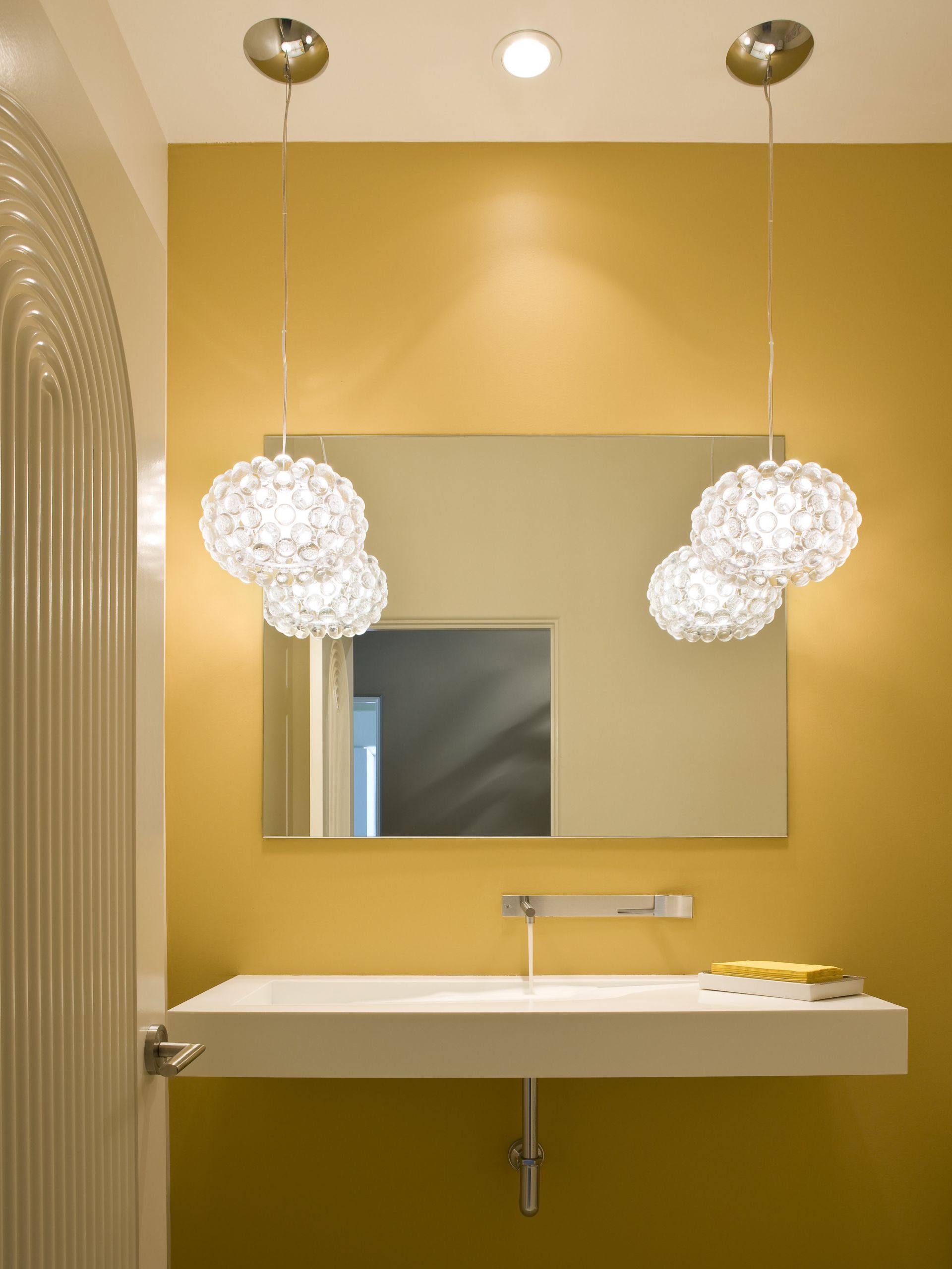 Modern Bathroom Lights Ideas
 20 Beautiful Modern Bathroom Lighting Ideas