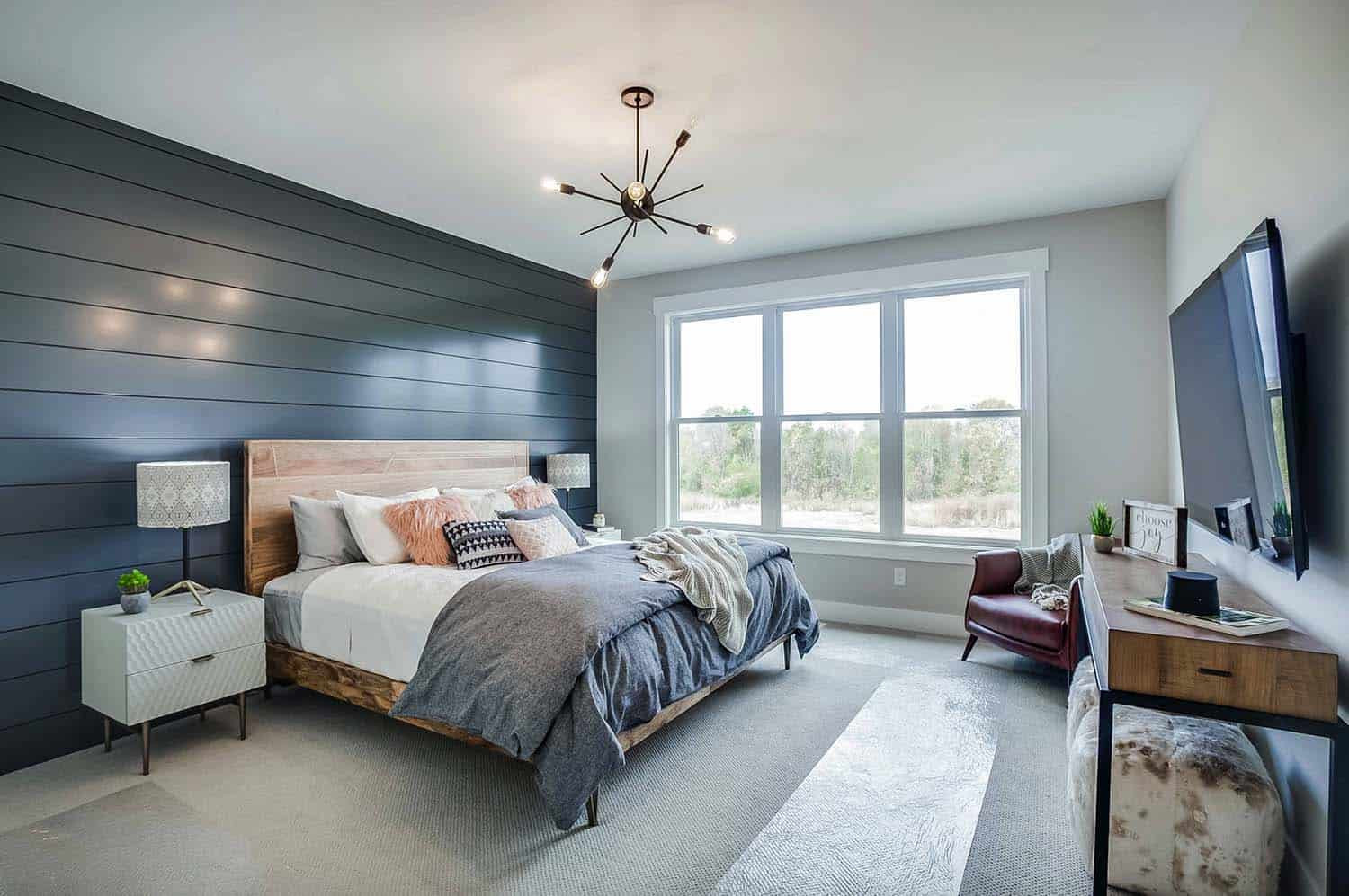 Modern Farmhouse Bedroom
 Modern eclectic farmhouse with delightful design features