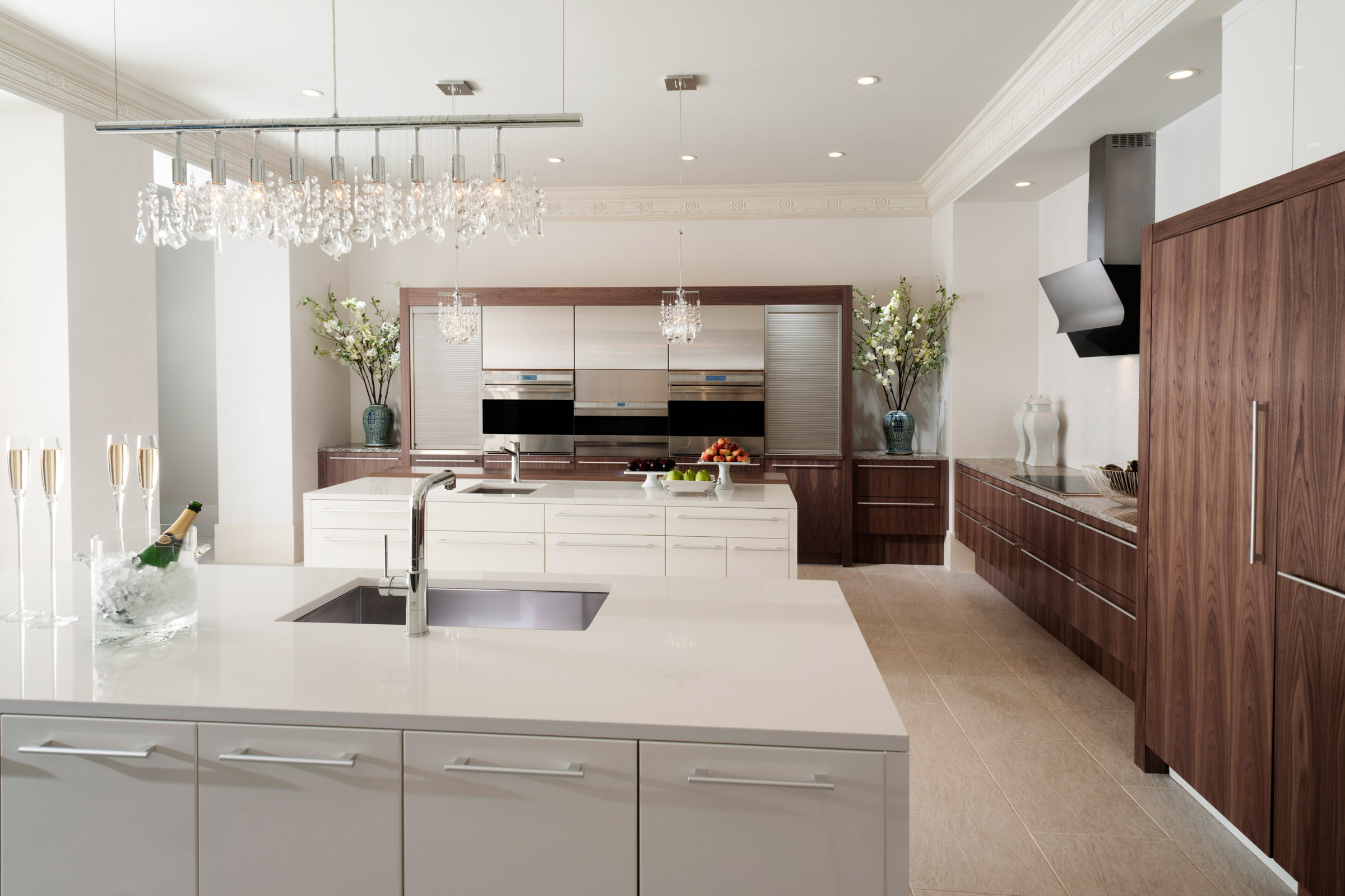 Modern Kitchen Decor
 Modern & Contemporary Kitchen Designs