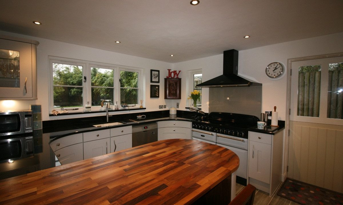 Modern Traditional Kitchen
 A Traditional Kitchen with Modern Features KSL Sudbury