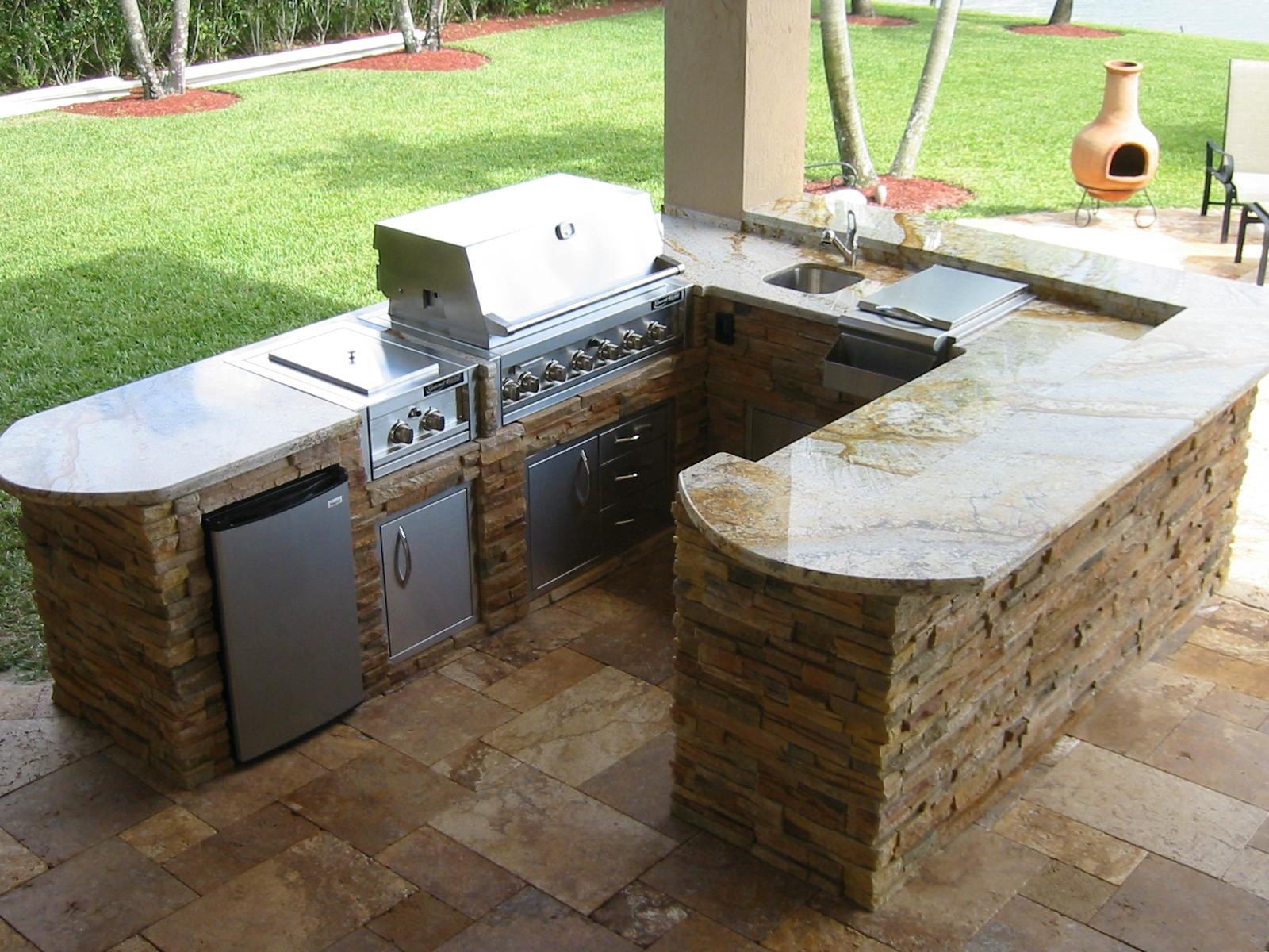 Modular Outdoor Kitchen Kit
 35 Ideas about Prefab Outdoor Kitchen Kits TheyDesign