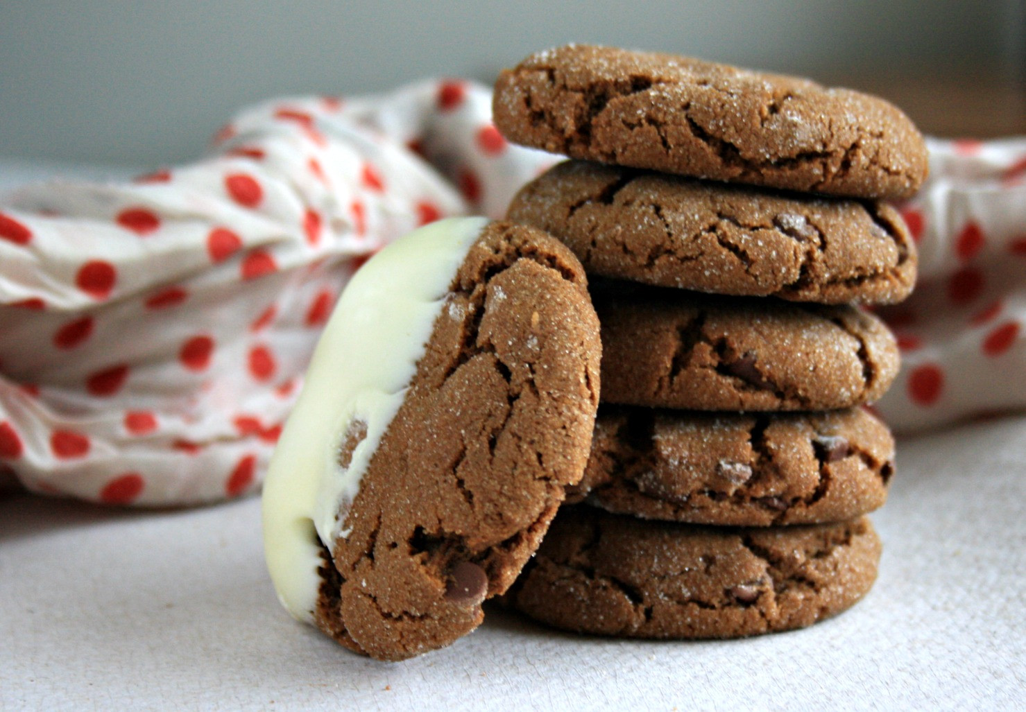 Molasses Crinkle Cookies
 Chewy chocolate molasses crinkle cookies dipped in white